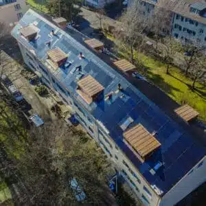 Indachsolaranlage Burckhardtstrasse Bern