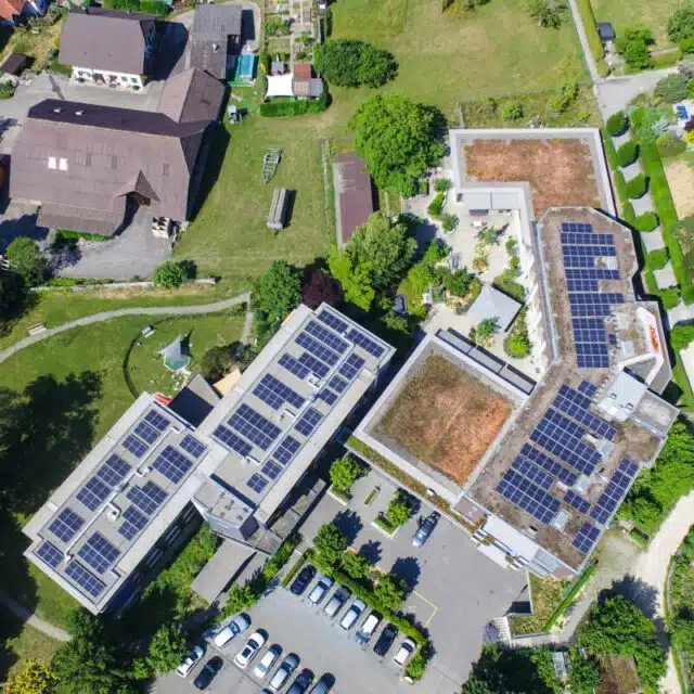 Solaranlage Alterszentrum Ins